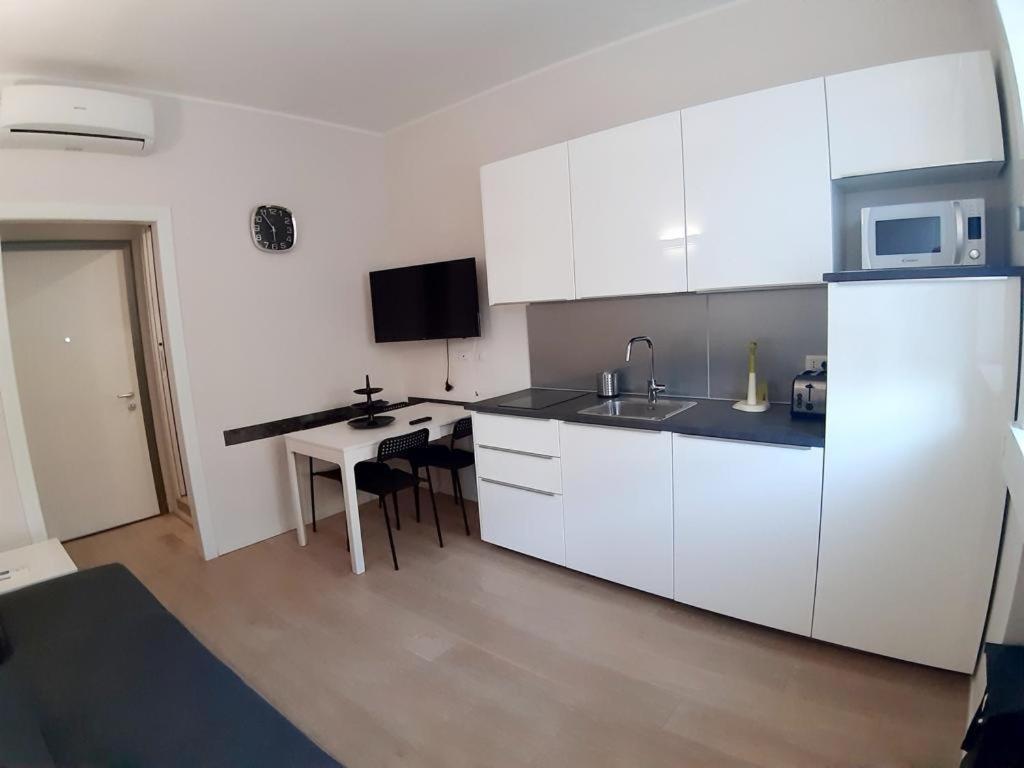 Easy Room Italy 밀라노 외부 사진