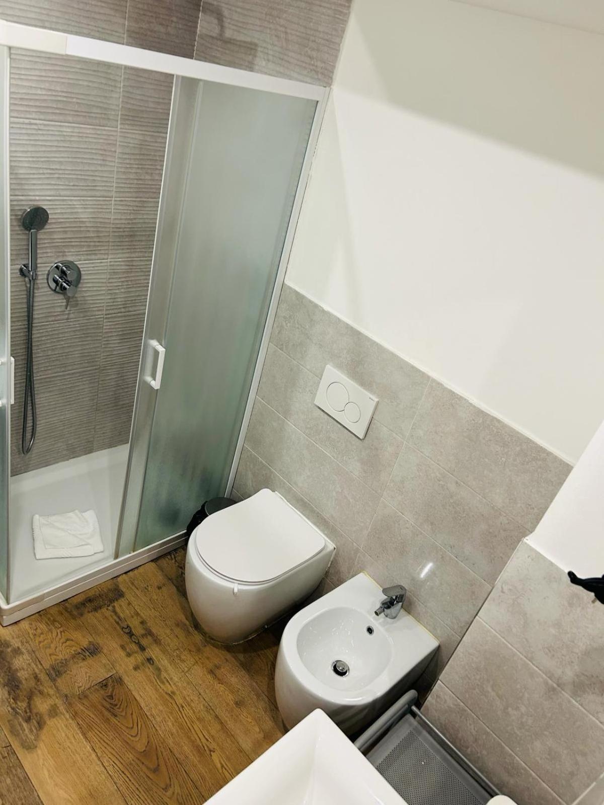 Easy Room Italy 밀라노 외부 사진