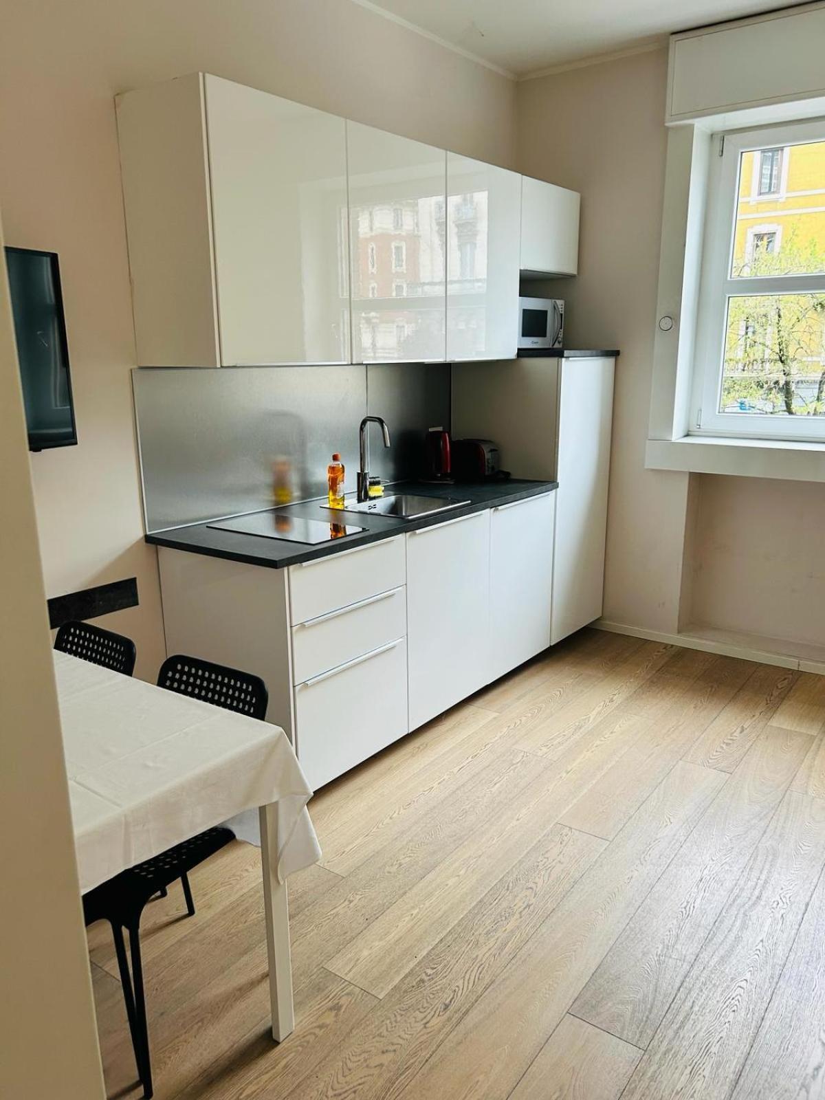 Easy Room Italy 밀라노 외부 사진